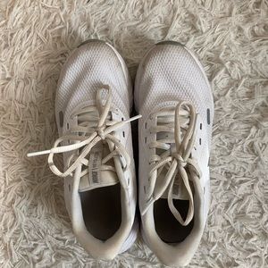 women’s nike sneakers